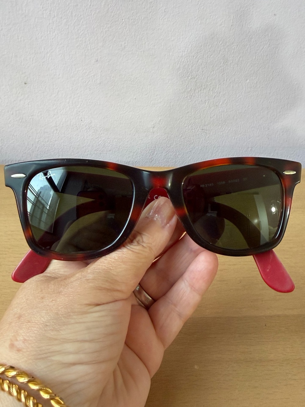 Vintage Ray-Ban RB2140 Original Wayfarer Cherry Red /Tortoise Frame Unisex Rare
